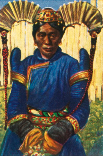 Kvinne med tradisjonell hodeplagg, Mongolia, c1928. av Unbekannt