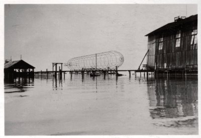 Zeppelin LZ 6 under bygging, Tyskland, 1909 1933 av Unbekannt