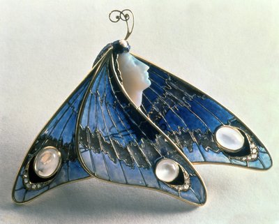 Art Nouveau anheng i form av en sommerfugl, ca. 1900 (emalje og kleberstein) av Unbekannt Unbekannt