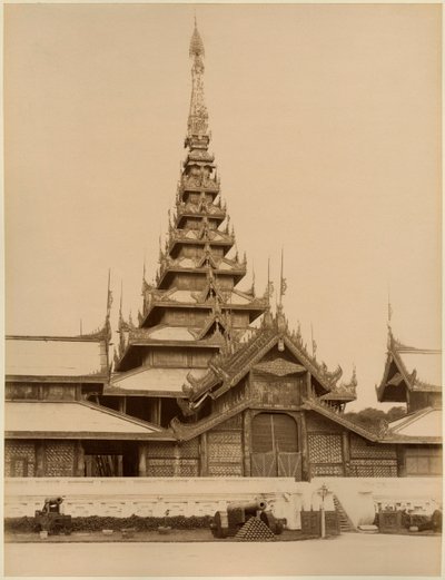 Myei-nan eller Main Audience Hall i palasset i Mandalay, Burma, sent på 1800-tallet (albumintrykk) av Unbekannt Unbekannt