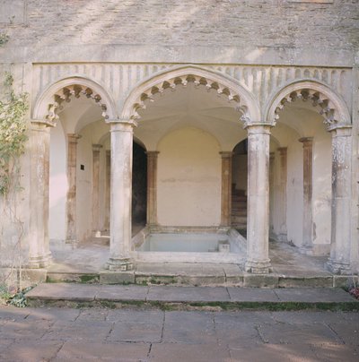 Utsikt over utsiden av Bath House, Corsham Court, Wiltshire av Unbekannt Unbekannt