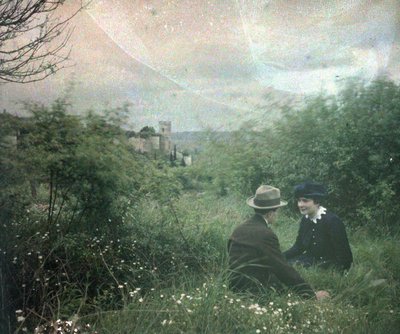 Autochrome anonymous - Touraine og dens slott: C-paret nær slottet, Chinon, Frankrike av Unbekannter Künstler