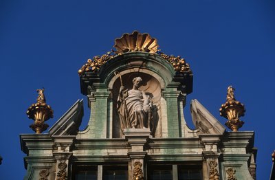 Belgia, Brussel, Grand Place, arkitektonisk detalj av Benjamin Baud