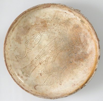 Skål med rovfugl, 1000-1200-tallet av Unbekannt