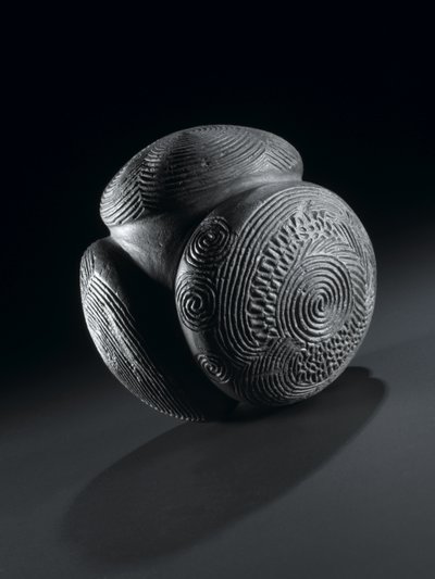 Utskåret ball fra Glass Hill, Towie, Aberdeenshire, neolitisk, ca. 3000 f.Kr. av Unbekannt