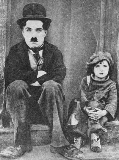 Charlie Chaplin og Jackie Coogan i The Kid (s/hv-bilde) av Unbekannt