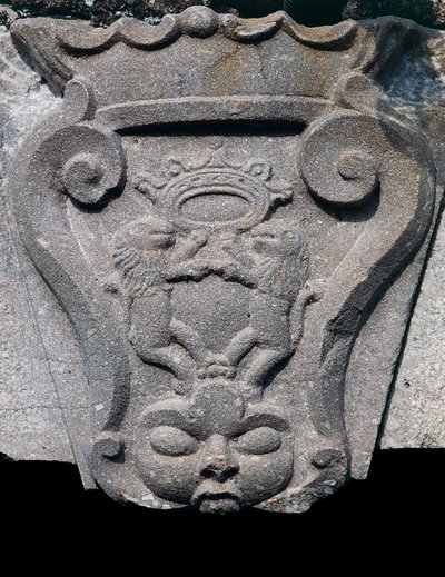 Våpenskjold i stein, inngangsdør architrave, Barile, Basilicata, Italia av Benjamin Baud