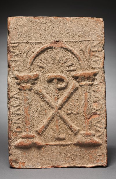 Columbarium gravplakett med Kristi monogram, 500-800 av Unbekannt