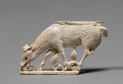 Dekorativ plakett: Browsing Stag, 900-800 f.Kr av Unbekannt