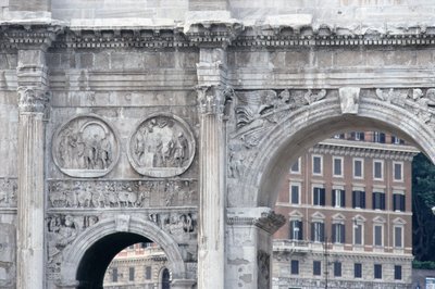 Detail vom Konstantinsbogen, erbaut im Jahr 315 n. Chr. (Foto) von Unbekannt