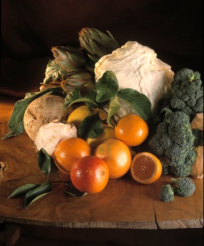 Kosthold: stilleben av brokkoli, appelsiner, selleri rave, artisjokker, sitroner og hvitkål. av William M. Timlin