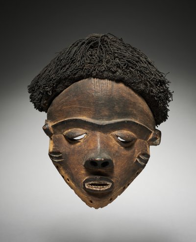 Ansiktsmaske for kvinner, Pende, tidlig på 1900-tallet av Unbekannt