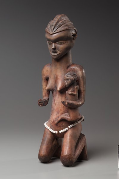 Mor-og-barn-figur, slutten av 1800-tallet-begynnelsen av 1900-tallet av Unbekannt