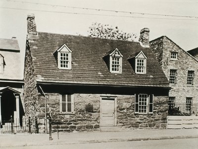 Old Stone House (1737) det eldste huset i Richmond (USA) forvandlet i dag til et museum dedikert til Edgar Allan POE (1809-1849), amerikansk forfatter av Unbekannt