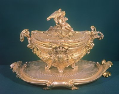Suppeterrin, Louis XV, laget for keiserinne Elizabeth (1709-62) av Russland, av F.T.Germain, Paris av Unbekannt