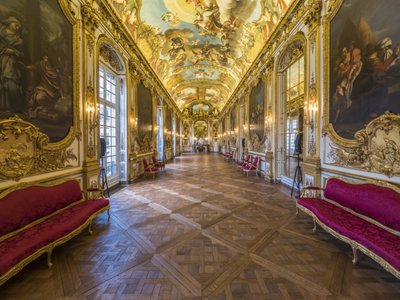 Galleri doree og hvelvet malt av Francois Perrier (1594-1649) av Unbekannt