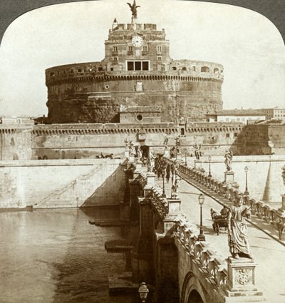 Bridge og Castle of St Angelo, Roma, Italia. av Underwood and Underwood