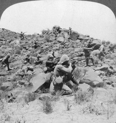 Britiske soldater i aksjon, Sør-Afrika, Boer War, 1901 av Underwood and Underwood