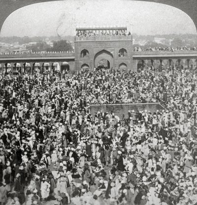 I domstolen til Jumma-moskeen, Delhi, India, 1903. av Underwood and Underwood