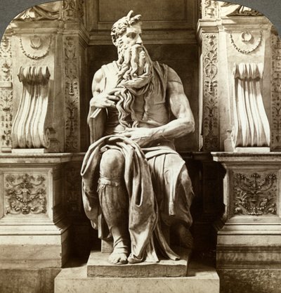 Michelangelos statue av Moses, San Pietro-kirken i Vincoli, Roma, Italia. av Underwood and Underwood