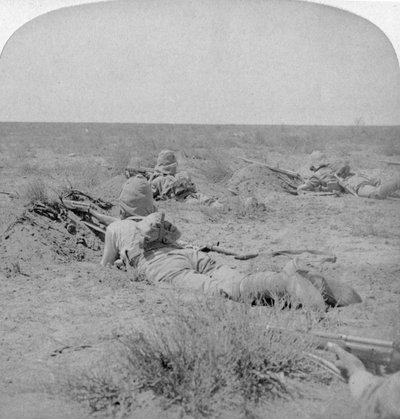 På kamplinjen med Queens modigste, Modder River, Sør-Afrika, 1900 av Underwood and Underwood