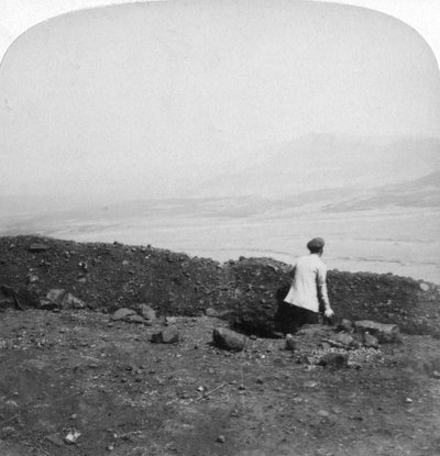 Spion Kop, fra en boergrøft på Krantz Kloot, Sør-Afrika, 1901 av Underwood and Underwood