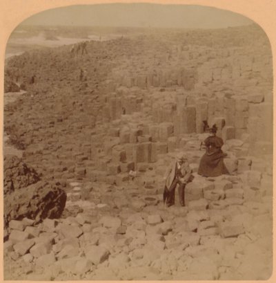 Wonderful Giants Causeway, County Antrim, Irland, 1899. av Underwood and Underwood