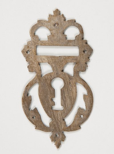 Nøkkelhullshylle av Unidentified Maker