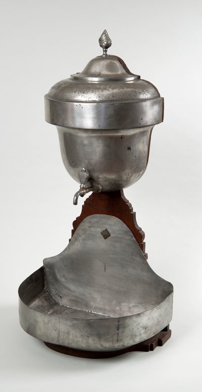 Veggsisterne med servant av Unidentified Maker