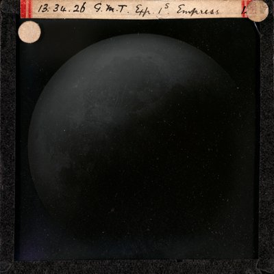 Astronomisk glassplate av måneformørkelsen (1910) av Unknown Artist