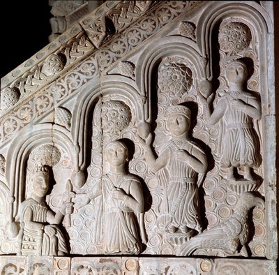 Keiser Frederic II av Hohenstaufen (1194-1250) representerte med sin familie Bas-relieff en ambon fra 1200-tallet. Bitonto, katedralen av Unknown artist