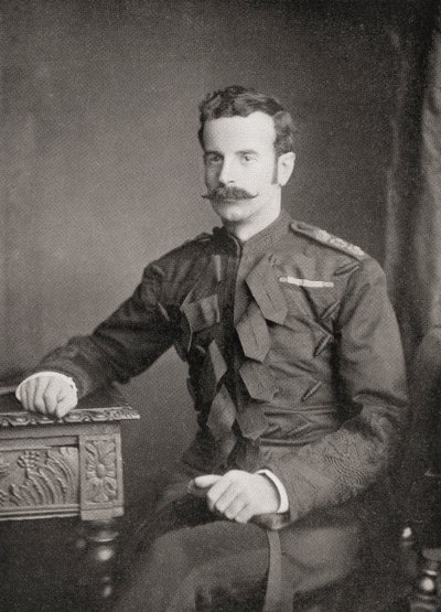 Generalløytnant Douglas Mackinnon Baillie Hamilton Cochrane, 12. jarl av Dundonald, fra boken South Africa and the Transvaal War av Louis Creswicke, pub. 1900 av Unknown