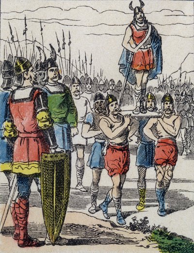 Da Childeric I døde, ble sønnen Clovis valgt til konge av Salians Francs som bar ham på bolverket mens han turnerte i leiren (gravering) av Unknown artist