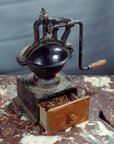 Peugeot kaffemølle fra 1800-tallet. av Unknown artist