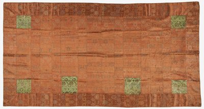 Brokade, silke. En buddhistisk munkekåpe, lappet; kesa av Unknown artist