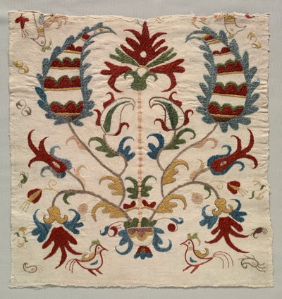 Fragment av putetrekk eller panel av sengeteppe av Unknown artist