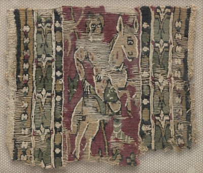 Fragment av en Clavus med mann til hest av Unknown artist