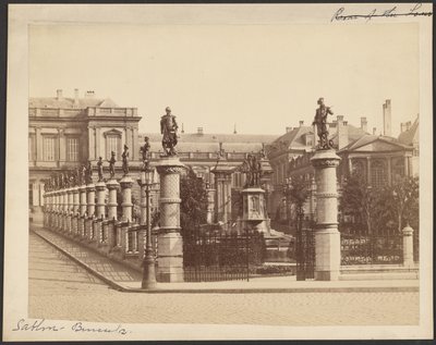 [Petit Sablon-plassen, Brussel] av Unknown artist