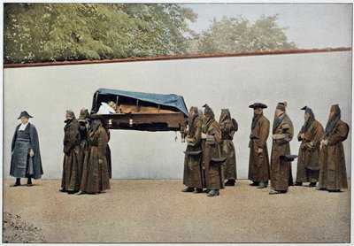 Brødre til en veldedig syltetøy som frakter en syk person til sykehuset, Italia, sent på 1800-tallet. av Unknown photographer