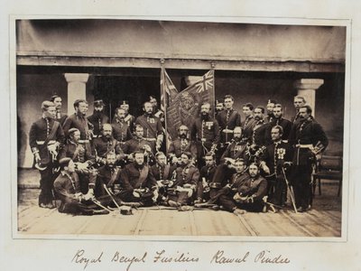 Medlemmer av 101st Regiment of Foot (Royal Bengal Fusiliers) ved Rawalpindi av Unknown photographer