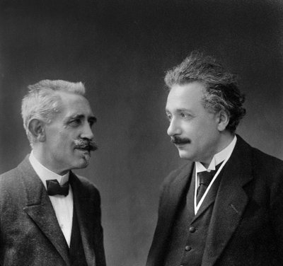 Paul Langevin og Albert Einstein av Unknown photographer