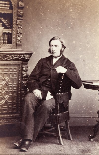 Portrett av pastor Sir John Pentland Mahaffy av Unknown photographer