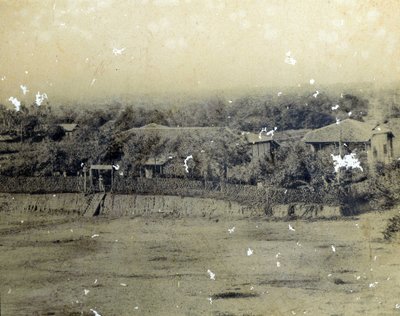 Saigon Post Building v. 1863. av Unknown photographer