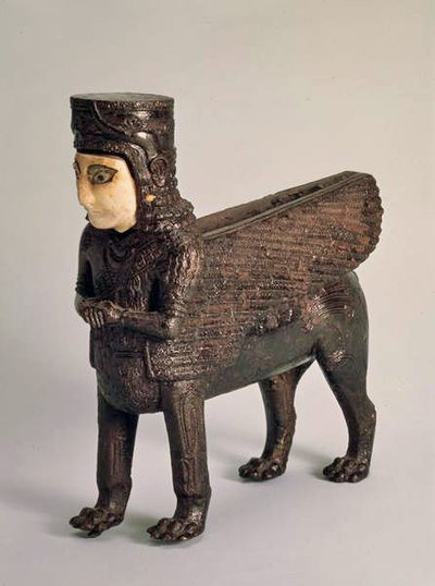 Figur som dekorerer en trone, funnet på stedet til Toprak Kale, nær Van (bronse og stein) av Urartian