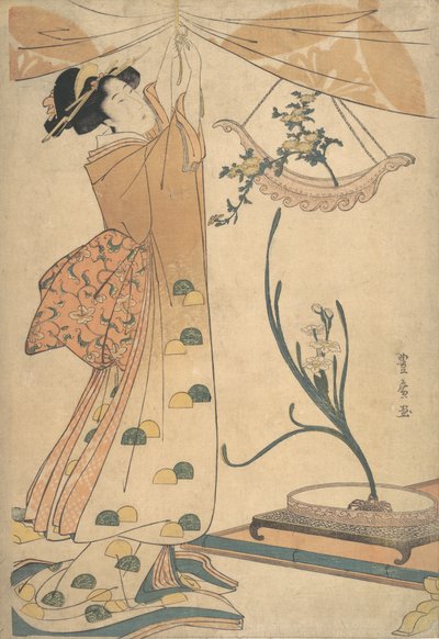 En kvinne som binder opp et gardin, et blomsterarrangement av krysantemum i en båtformet ha..., ca. 1805. av Utagawa Toyohiro