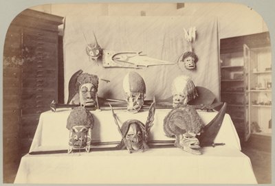 Pl. XIV. Masks, etc.: Solomon Islands   1244700   no       norwegian Successfully Translated  Original: Self-Portrait, Frowning Translat: Self-Portrait, Frowning 1246910 no norwegian Successfully Translated Original: Figures in Rowing Boats in a Rocky Cove av Victor Prevost, Gaston L. Feuardent and Co., New York