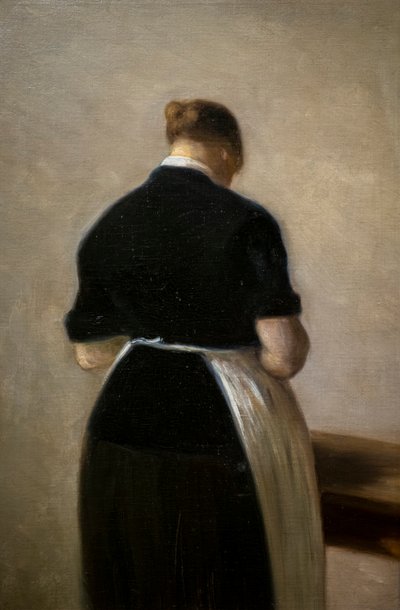 Studie av en stående kvinne, bakfra av Vilhelm Hammershoi