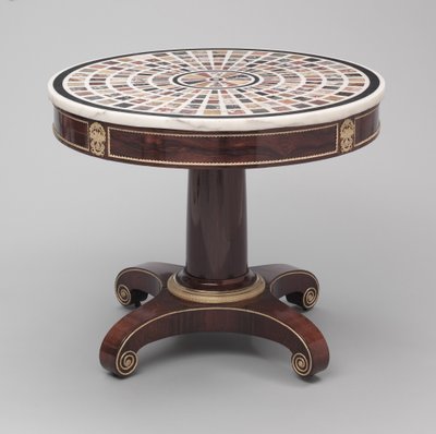 Neo-klassisk bord med marmorplate (palisander med ormolu-fester, messinglister og marmorplate) av Voss Voss