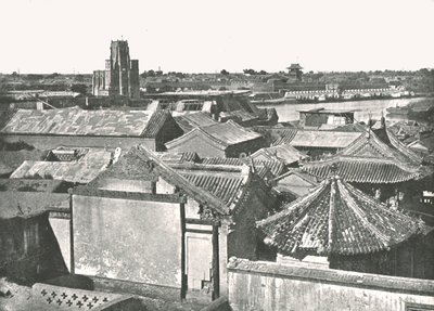 Generell visning som viser ruinene av katedralen, Tien-Tsin, Kina, 1895. av W and S Ltd