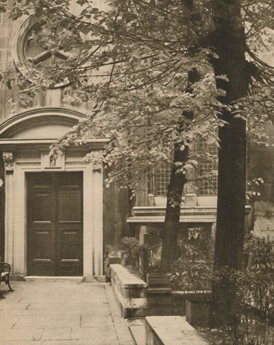 Sørdøren til kirken St. Mary Aldermanbury, c1935. av Walter Benington